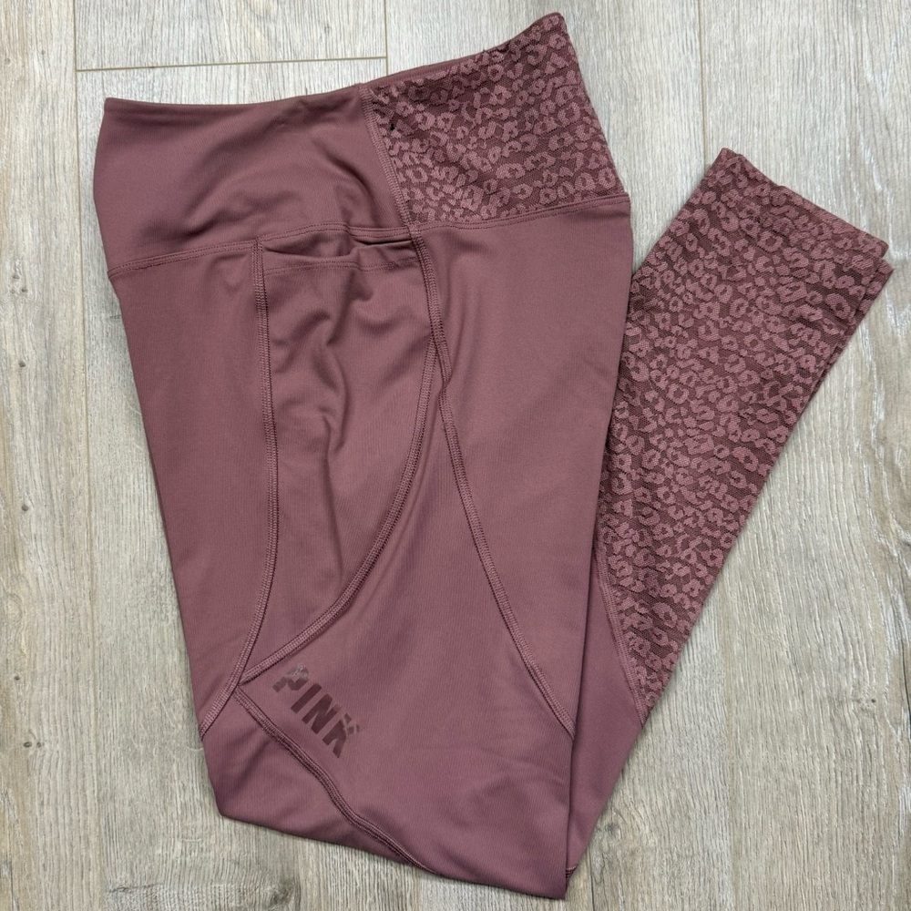 PINK Victoria's Secret Ultimate Leggings lace